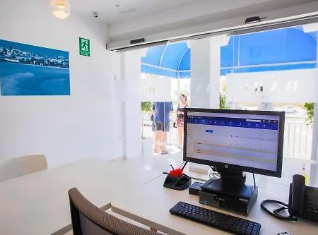 Ξενοδοχείο Bari *